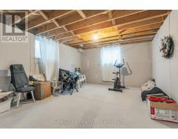 48 CASH CRESCENT - 25