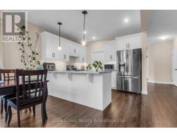 48 CASH CRESCENT - 6