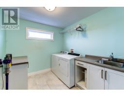 81 GRAYDON DRIVE - 19