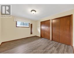 128 LOVEYS STREET E - 15