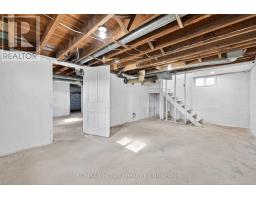 394 WELLINGTON STREET - 26