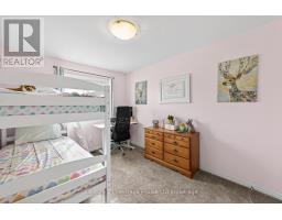 464 CHAMPLAIN AVENUE - 21