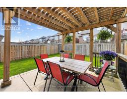 464 CHAMPLAIN AVENUE - 30