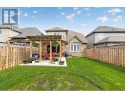 464 CHAMPLAIN AVENUE - 35