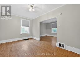 681 GEORGE STREET - 20
