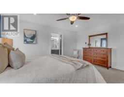 1411 SANDBAR STREET - 28