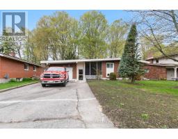105 QUEEN STREET - 1