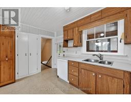 69 BEE STREET - 15