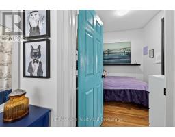210 RUSSELL STREET - 14
