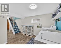 210 RUSSELL STREET - 21