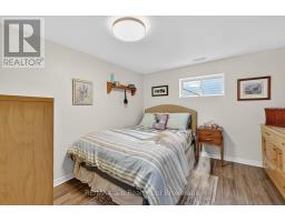 210 RUSSELL STREET - 22