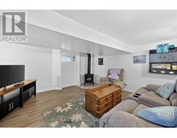 210 RUSSELL STREET - 24