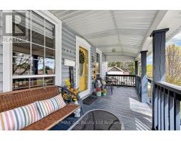 210 RUSSELL STREET - 42