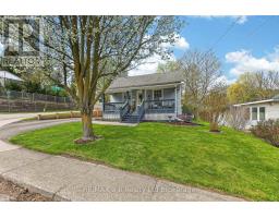 210 RUSSELL STREET - 5