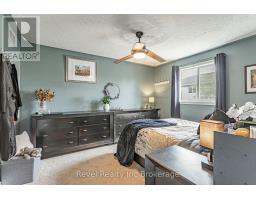 116 NORTH TOWN LINE - 11