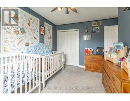 116 NORTH TOWN LINE - 14