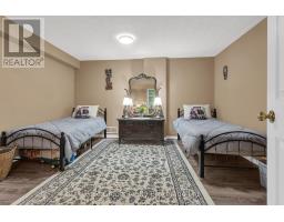 10 - 513 NOVA SCOTIA COURT - 28