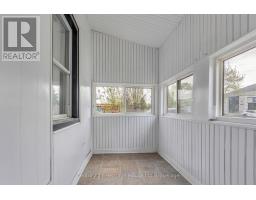 1098 FRANCES STREET - 24