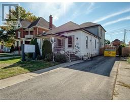 590 ADELAIDE Street - 5