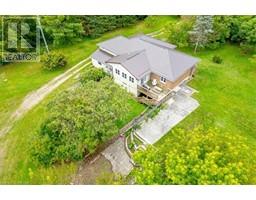 2148 CROMARTY Drive - 40