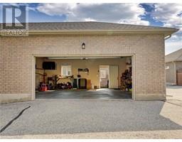 645 SOUTHWOOD Way - 37