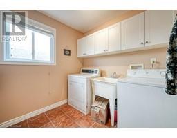 468 LAKEVIEW Drive - 23