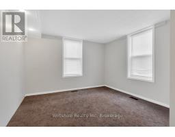18 ALBERT STREET - 18