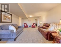13 - 111 KING STREET E - 22