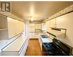 224 JOSEPH STREET - 3