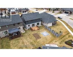 161 HEMLOCK STREET - 47