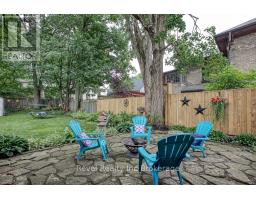 121 KING STREET W - 11