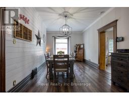 121 KING STREET W - 21