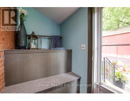 121 KING STREET W - 28