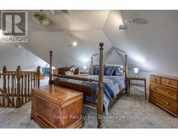 121 KING STREET W - 40