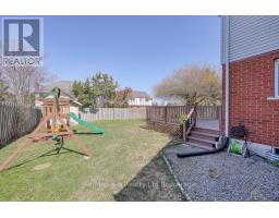 322 LANSDOWNE AVENUE - 23