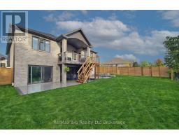 255 WEDGEWOOD DRIVE - 46