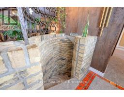3880 DUNDAS STREET - 28
