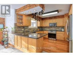 3880 DUNDAS STREET - 44