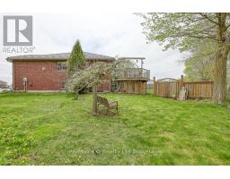 49 KERR CRESCENT - 29