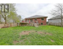 49 KERR CRESCENT - 30