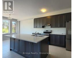 1498 UPPER THAMES DRIVE - 15