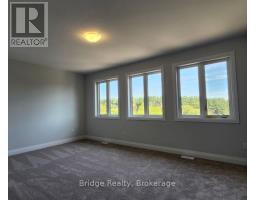1498 UPPER THAMES DRIVE - 31