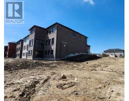 1498 UPPER THAMES DRIVE - 39