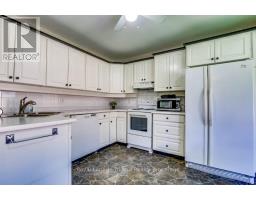 50 WARWICK AVENUE N - 17
