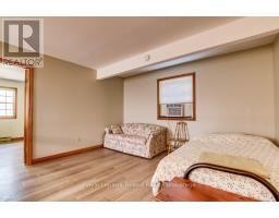 50 WARWICK AVENUE N - 21