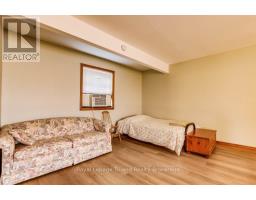 50 WARWICK AVENUE N - 23
