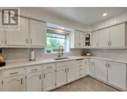 109 HURON STREET - 13