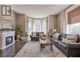 109 HURON STREET - 16