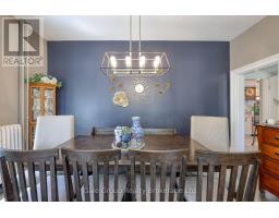 109 HURON STREET - 21