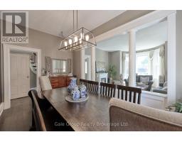 109 HURON STREET - 22